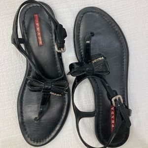 Prada black flat leather bow sandals size 7